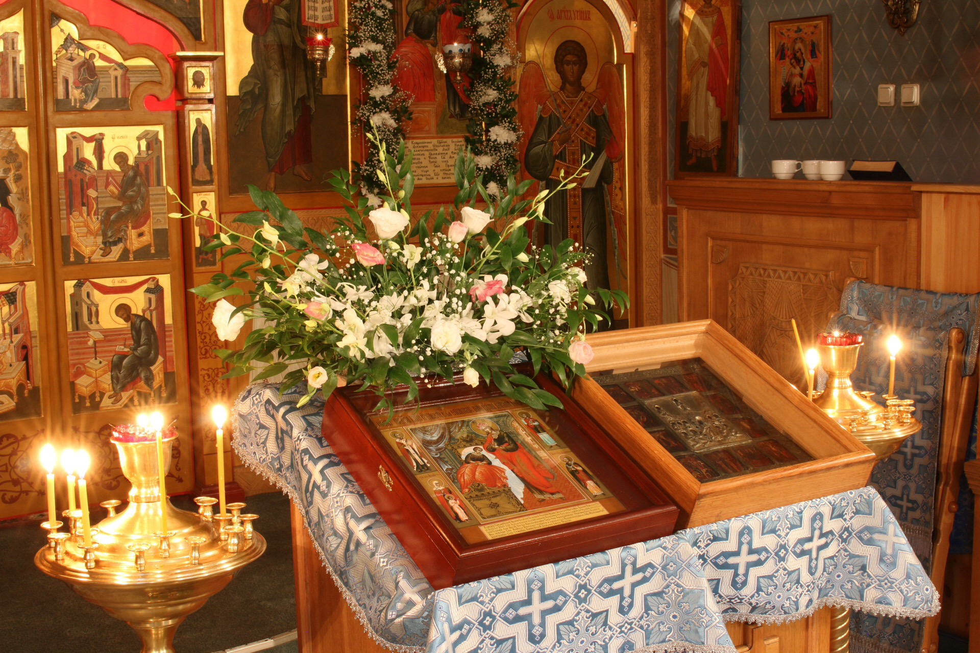 Престольный праздник храма в честь иконы Божией Матери «Всецарица»